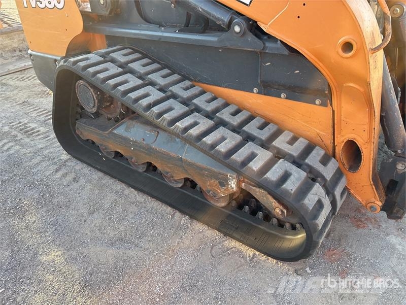 CASE TV380 Two-Speed Compact Track Loader Skid steer mini utovarivači