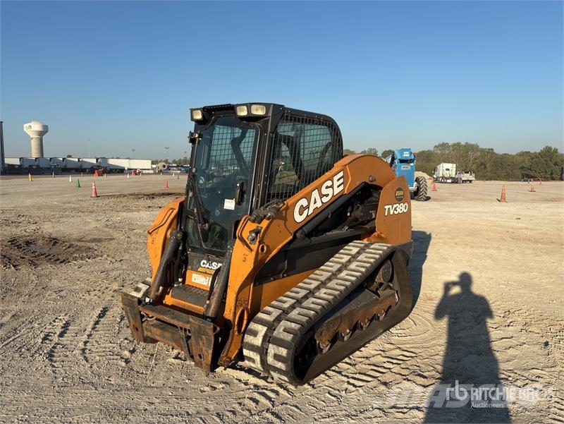CASE TV380 Two-Speed Compact Track Loader Skid steer mini utovarivači