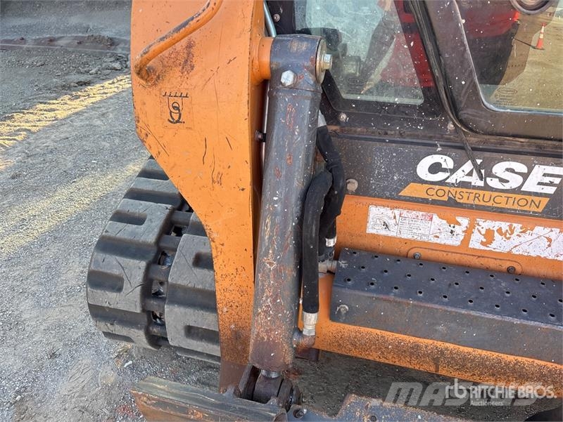 CASE TV380 Two-Speed Compact Track Loader Skid steer mini utovarivači
