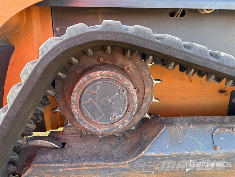 CASE TV380 Two-Speed Compact Track Loader Skid steer mini utovarivači