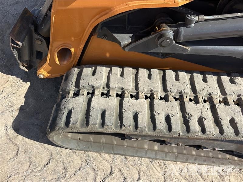 CASE TV450B Kompaktlader