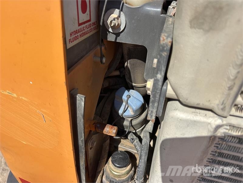 CASE TV450B Kompaktlader