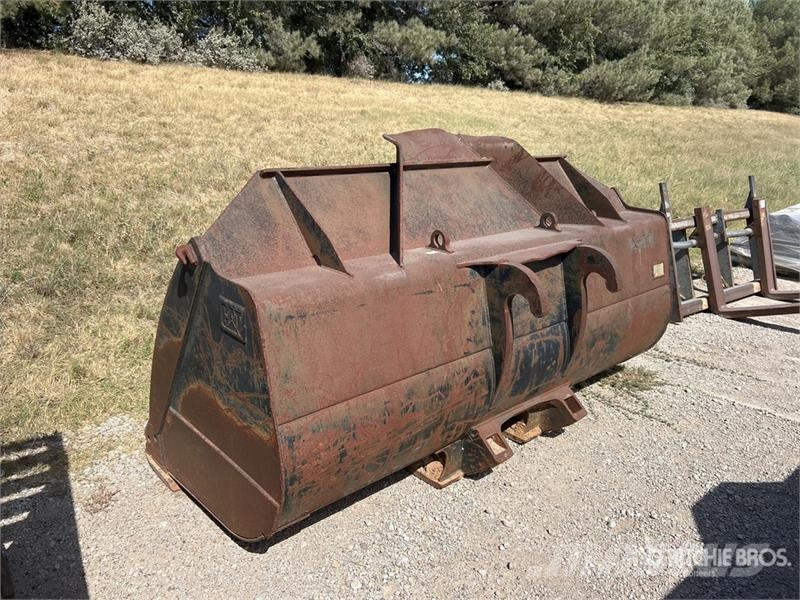 CAT 113 in Q/C General Purpose Wheel Loader Bucket Buckets