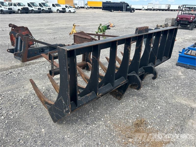 CAT 113 in Stacking Rake Outros componentes