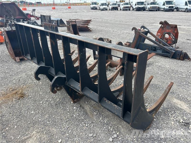 CAT 113 in Stacking Rake Outros componentes