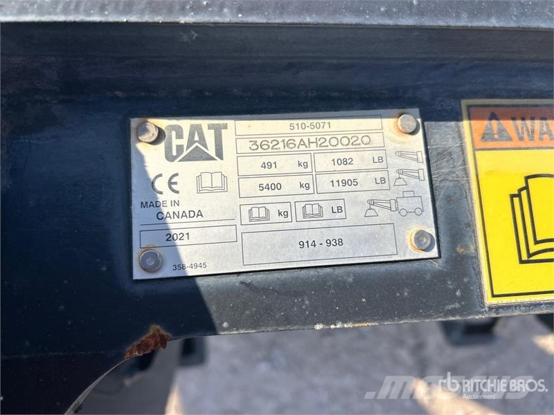 CAT 11905 lb Material Handling Arm - Fits CAT 914-938 Egyéb alkatrészek