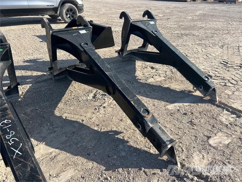 CAT 11905 lb Material Handling Arm - Fits CAT 914-938 Egyéb alkatrészek