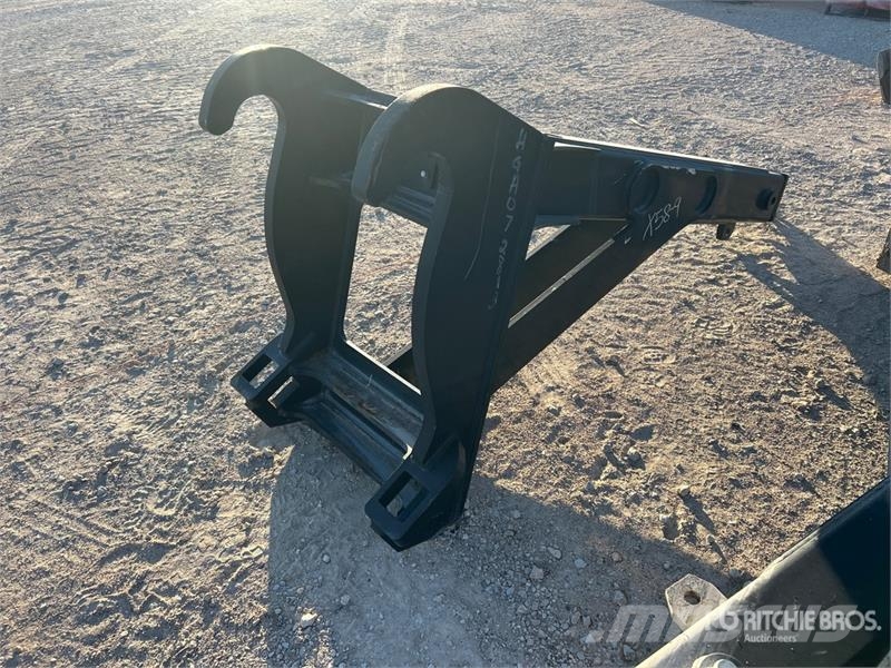 CAT 11905 lb Material Handling Arm - Fits CAT 914-938 Outros componentes