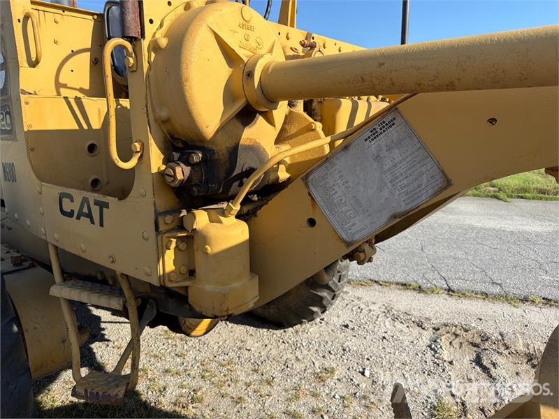 CAT 120 Motor Grader Graders
