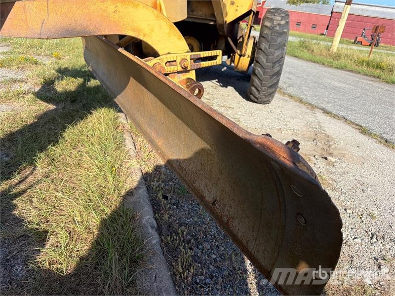 CAT 120 Motor Grader Graders