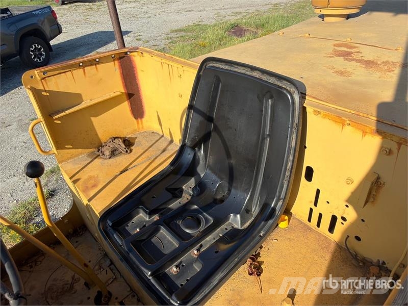 CAT 120 Motor Grader Graders