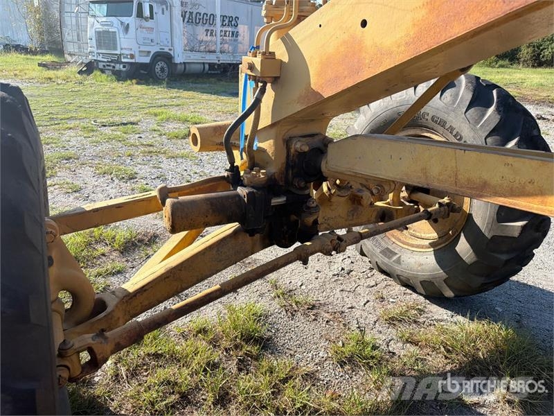 CAT 120 Motor Grader Graders