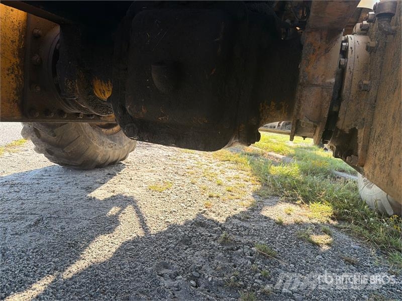 CAT 120 Motor Grader Graders