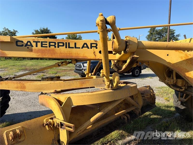 CAT 120 Motor Grader Graders