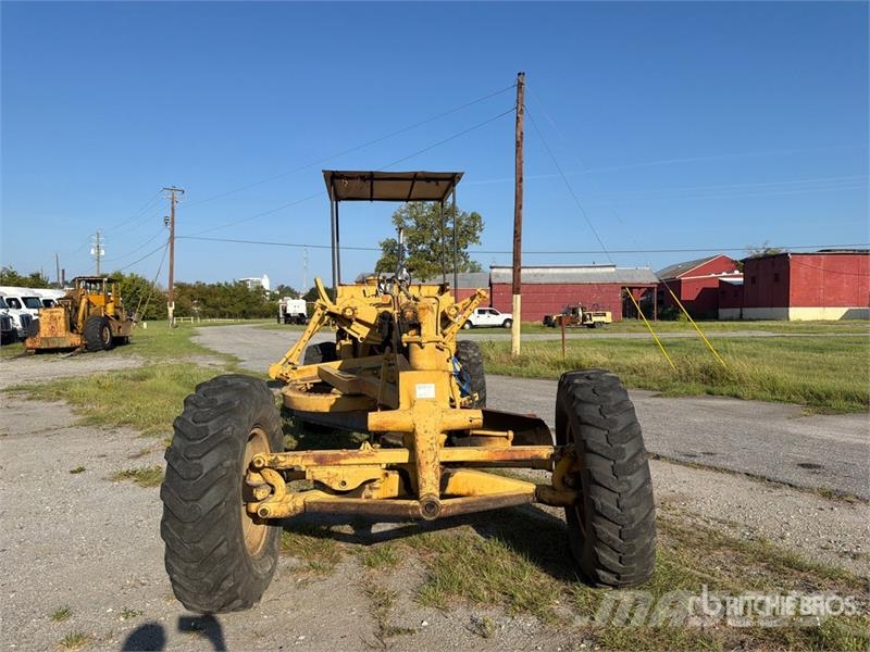 CAT 120 Motor Grader Graders