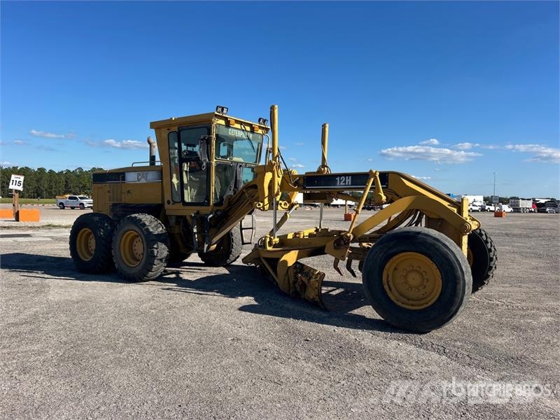 CAT 12H Motor Grader معدات تمهيد الطرق