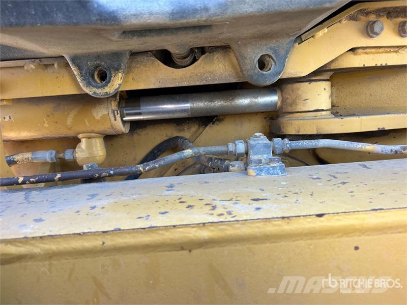 CAT 12H Motor Grader معدات تمهيد الطرق