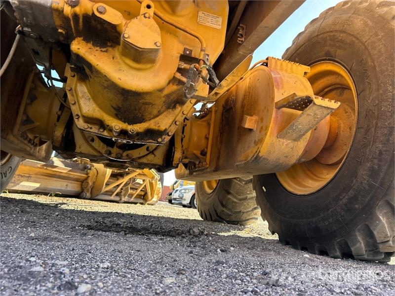 CAT 12H Motor Grader معدات تمهيد الطرق