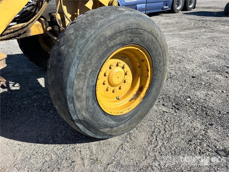 CAT 12H Motor Grader معدات تمهيد الطرق