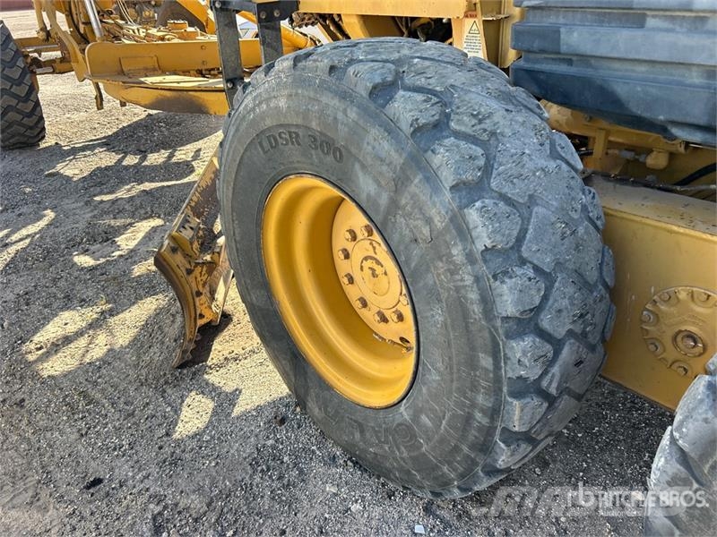 CAT 12H Motor Grader معدات تمهيد الطرق