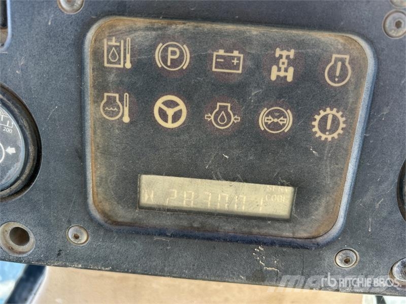 CAT 12H Motor Grader معدات تمهيد الطرق