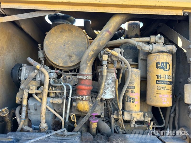 CAT 12H Motor Grader معدات تمهيد الطرق