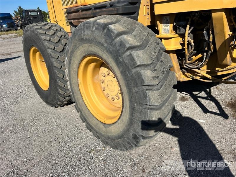 CAT 12H Motor Grader (Inoperable) معدات تمهيد الطرق