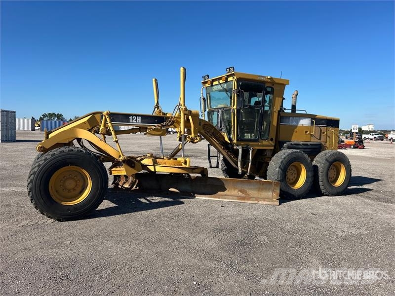 CAT 12H Motor Grader (Inoperable) معدات تمهيد الطرق