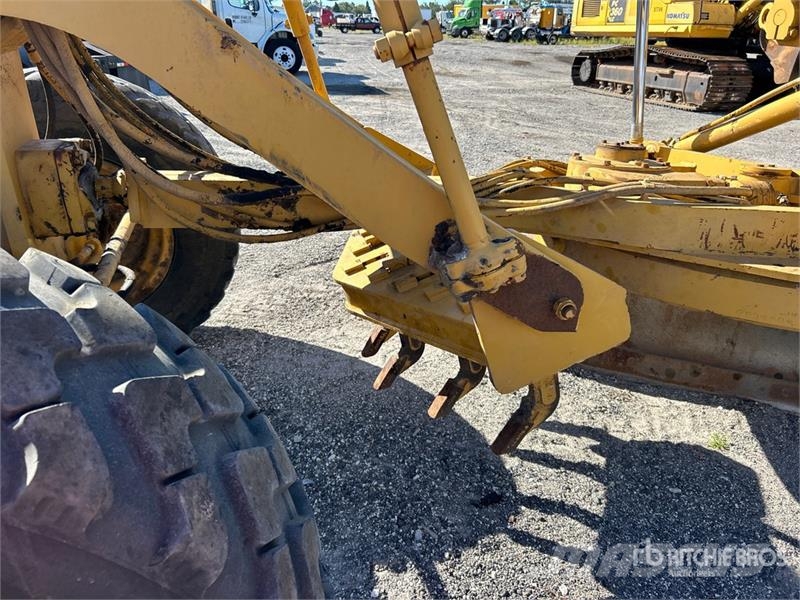 CAT 12H Motor Grader (Inoperable) معدات تمهيد الطرق