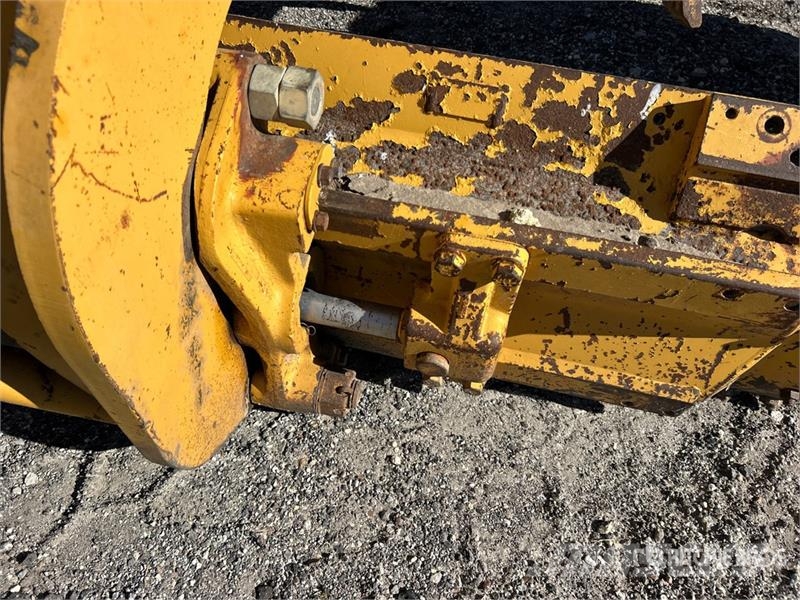 CAT 12H Motor Grader (Inoperable) معدات تمهيد الطرق