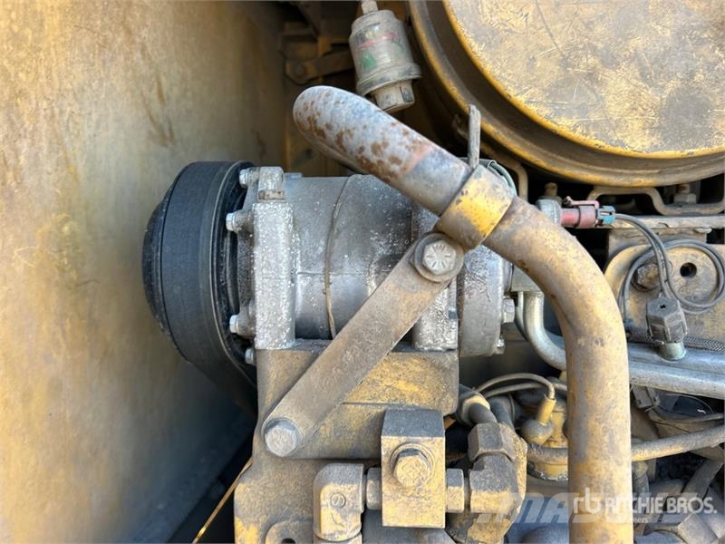 CAT 12H Motor Grader (Inoperable) معدات تمهيد الطرق