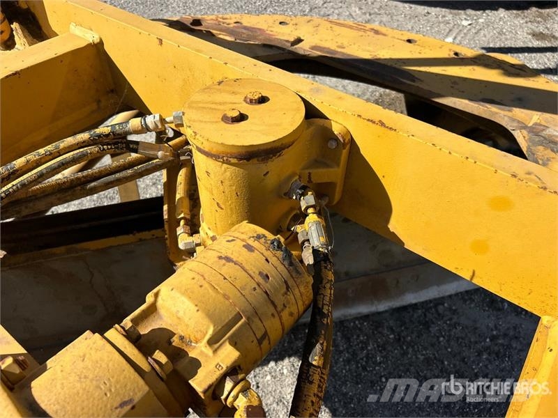 CAT 12H Motor Grader (Inoperable) معدات تمهيد الطرق