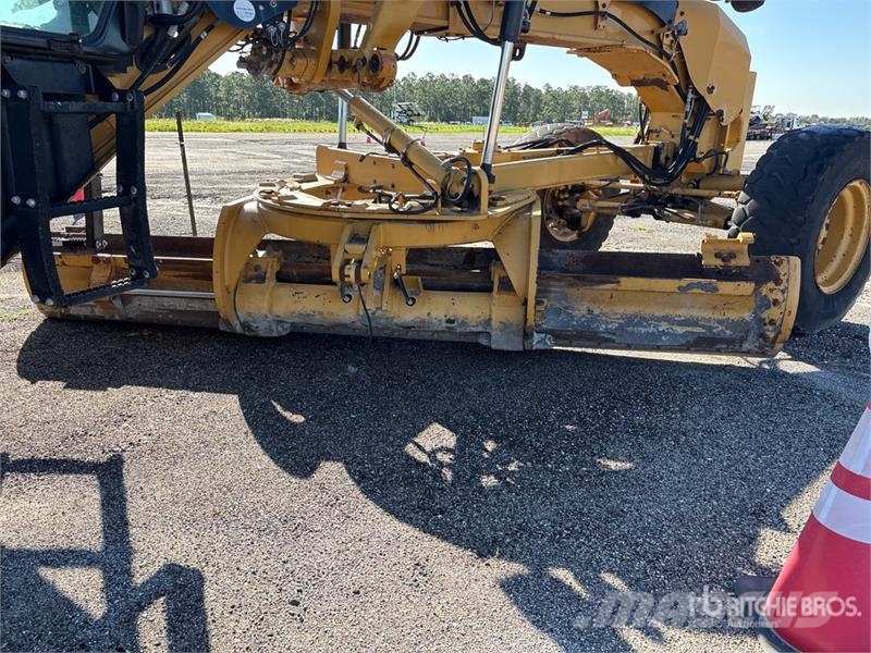 CAT 12M3 Motor Grader Grejderi