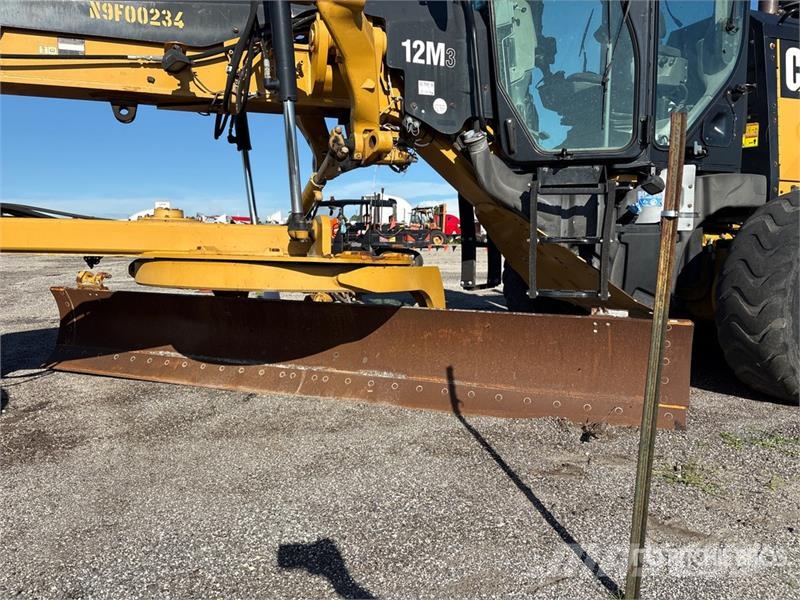 CAT 12M3 Motor Grader Grejderi