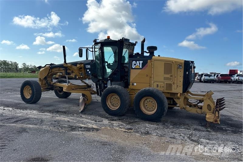 CAT 12M3 Motor Grader Grejderi