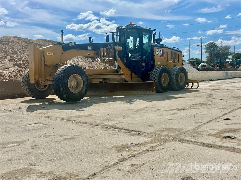 CAT 14 Motor Grader Γκρέιντερς