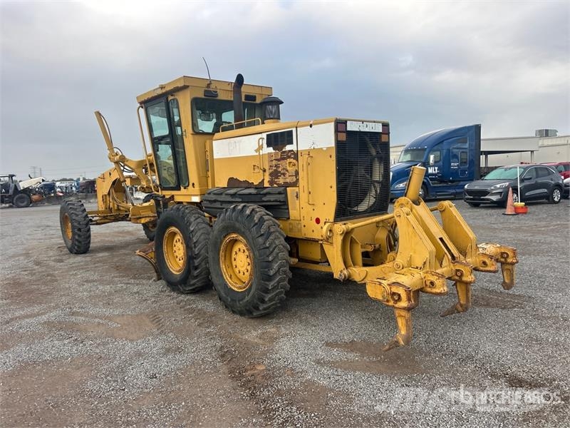 CAT 140H Motor Grader Грейдери