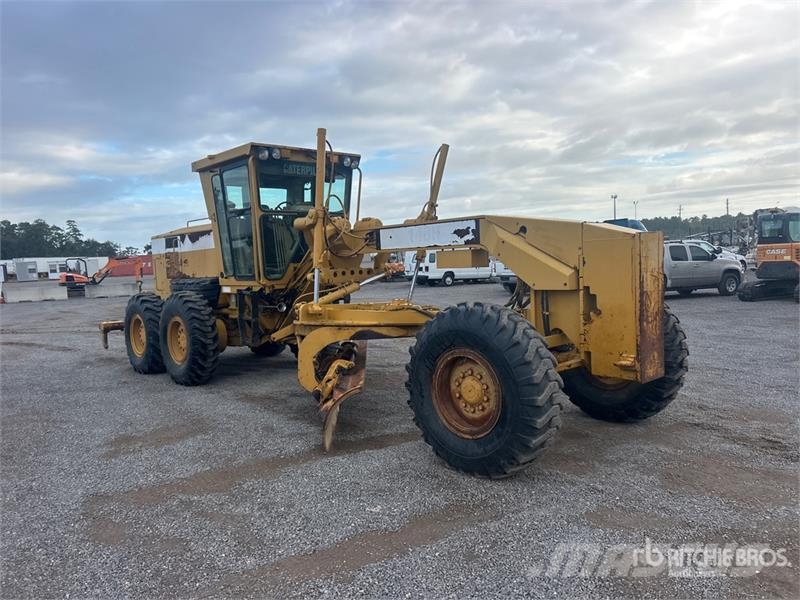 CAT 140H Motor Grader Грейдери