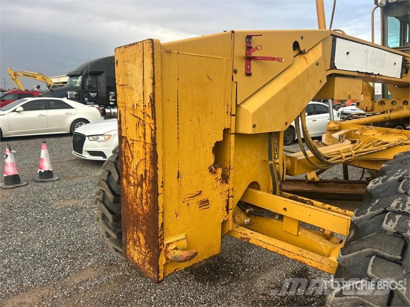 CAT 140H Motor Grader Грейдери