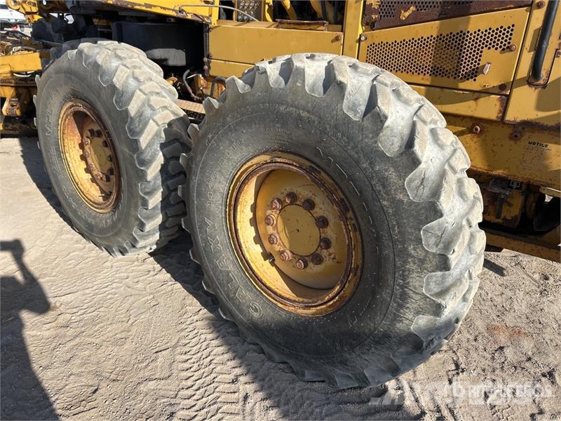 CAT 140M Motor Grader Gréderek