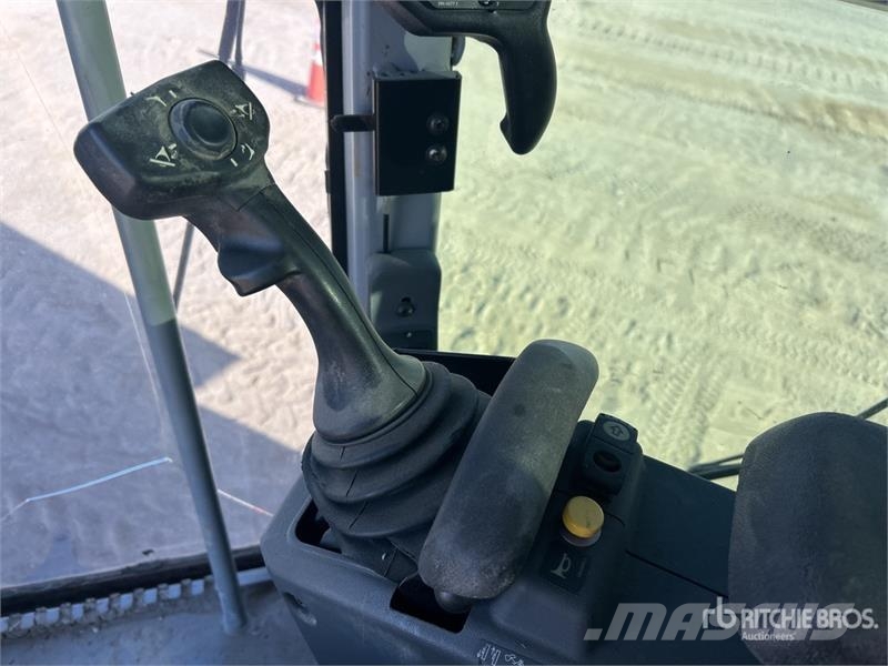 CAT 140M Motor Grader Gréderek