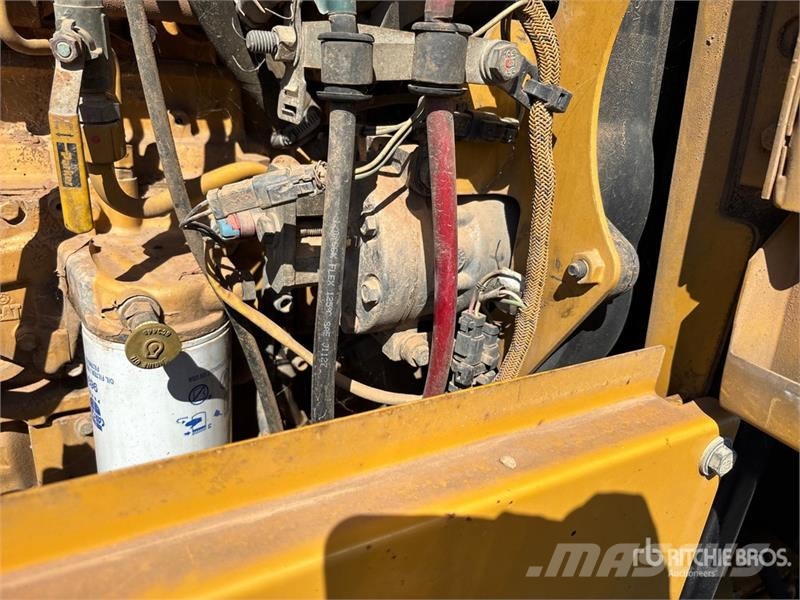 CAT 140M Motor Grader (Inoperable) Gréderek