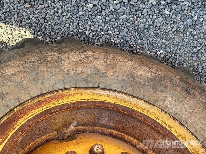CAT 140M Motor Grader (Inoperable) Gréderek
