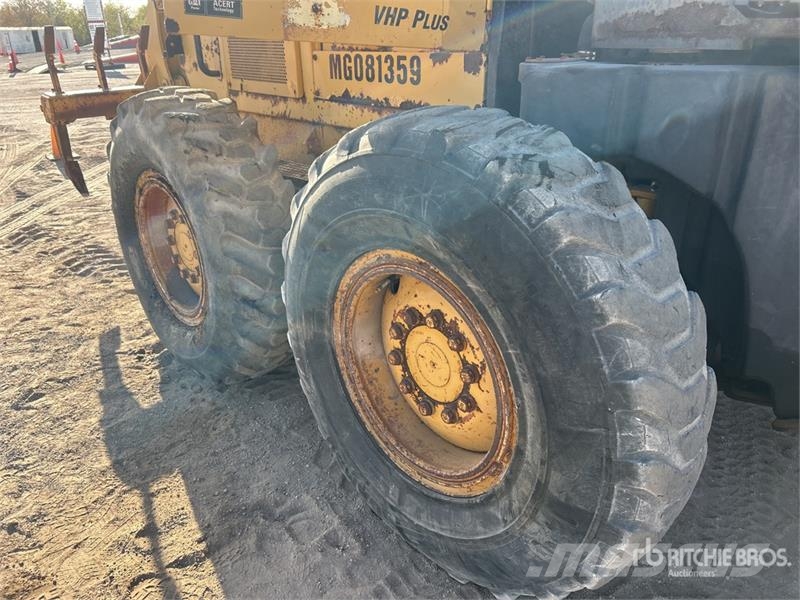 CAT 140M Motor Grader Gréderek