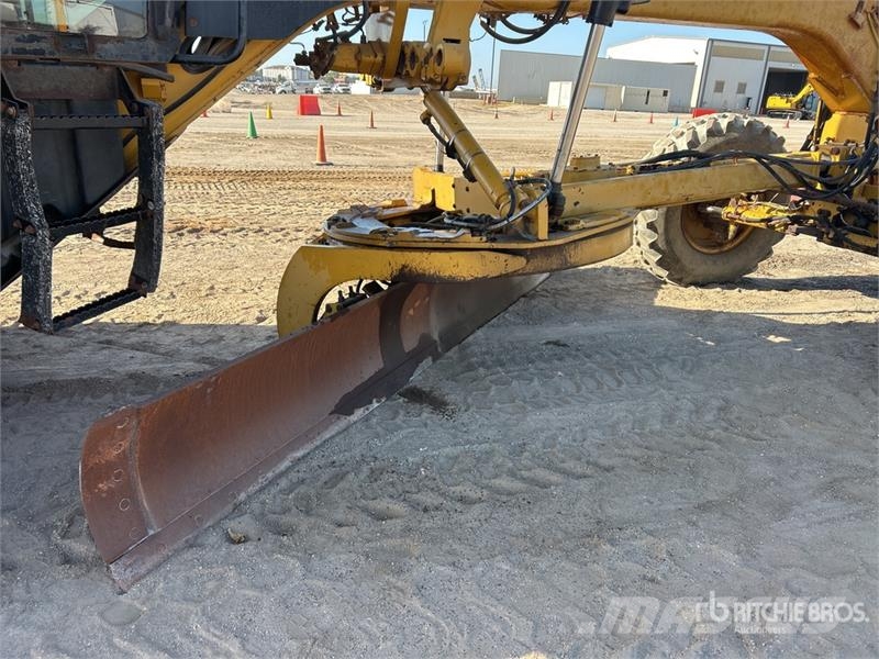 CAT 140M Motor Grader Gréderek