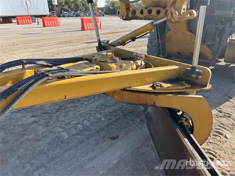 CAT 140M Motor Grader Gréderek