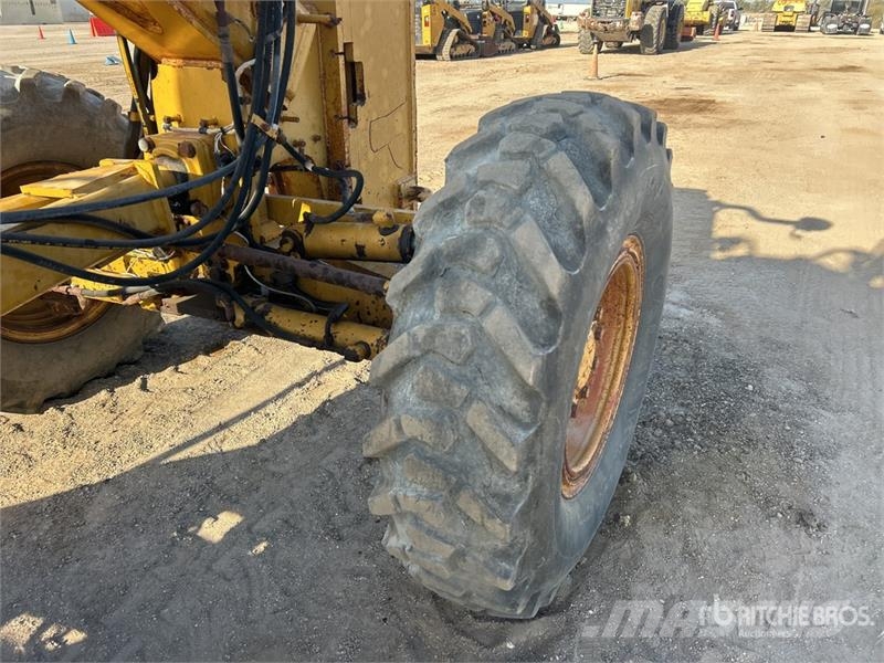CAT 140M Motor Grader Gréderek