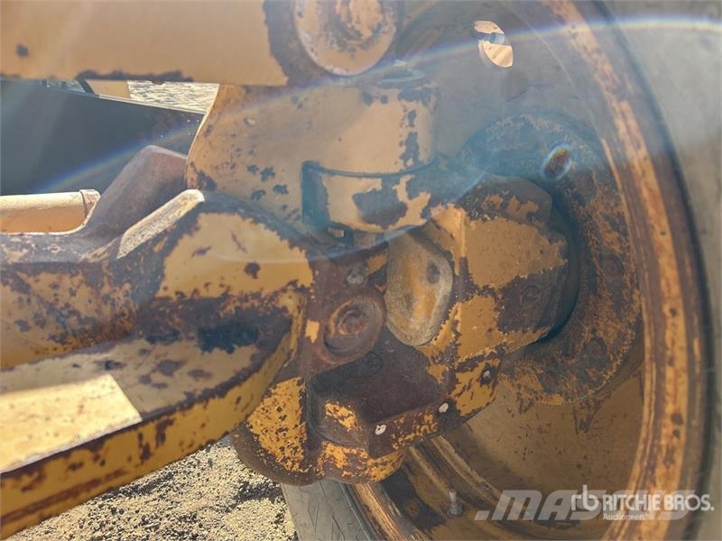 CAT 140M Motor Grader Gréderek