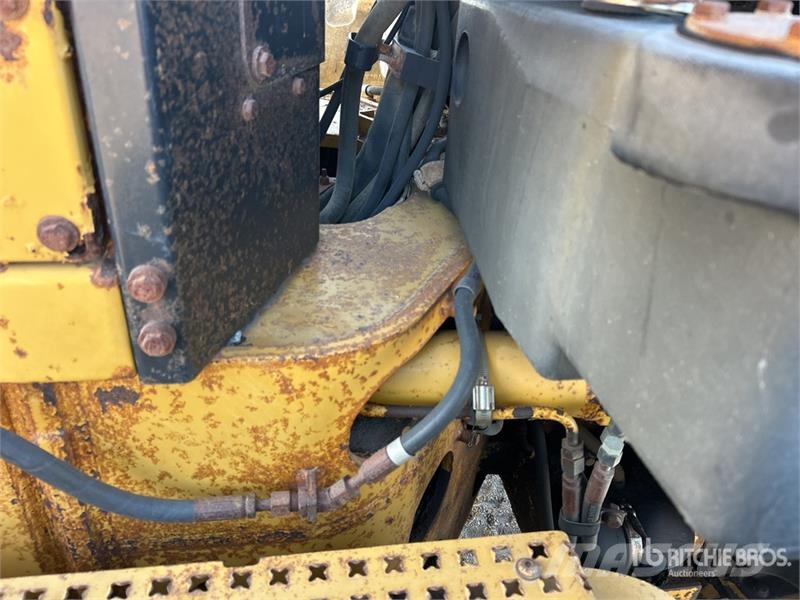CAT 140M Motor Grader Gréderek