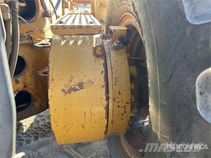 CAT 140M Motor Grader Gréderek